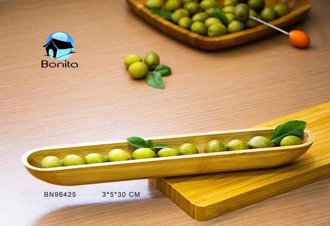 اردو خوری قایقی چوبی