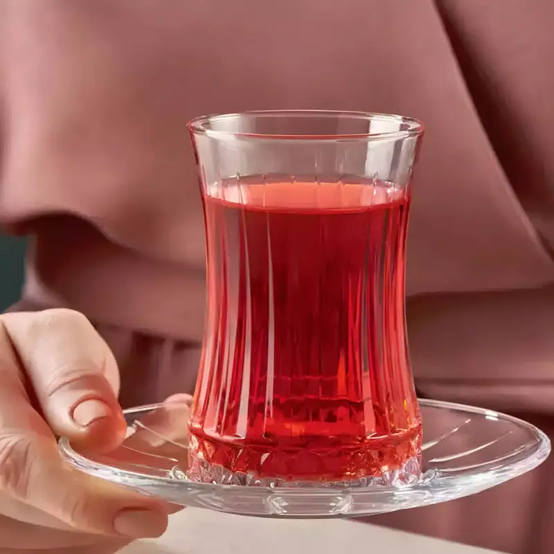 استکان و نعلبکی ترک